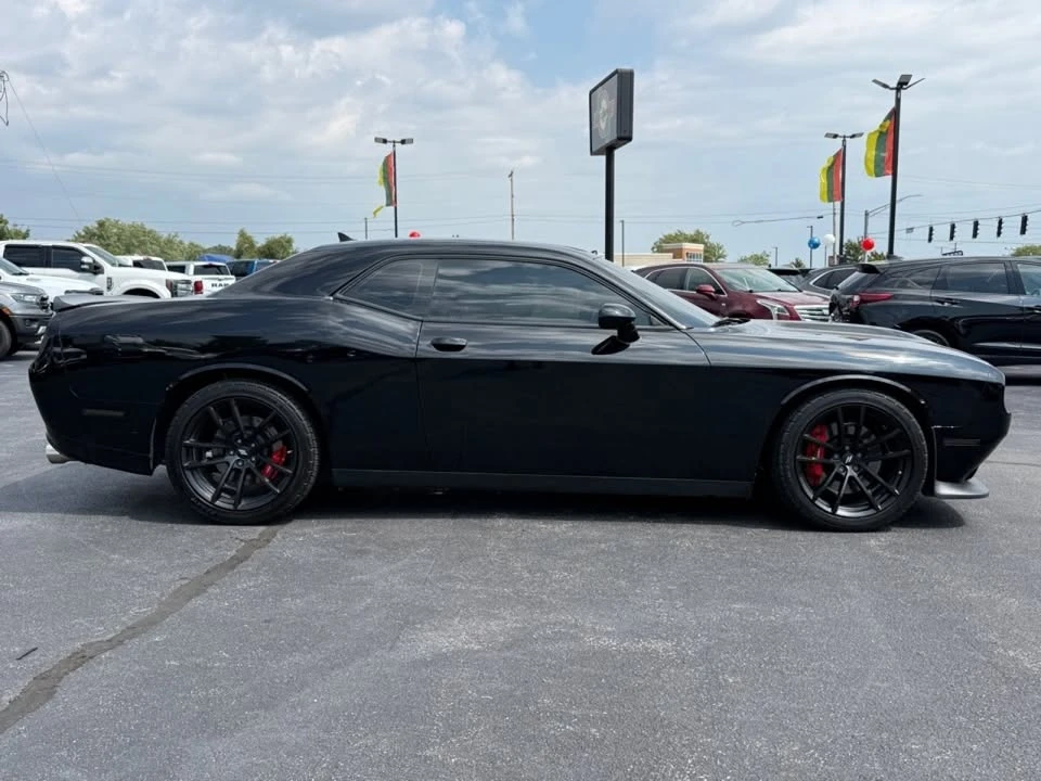 2023 Dodge Challenger 3rd Gen - Image 9 of 20