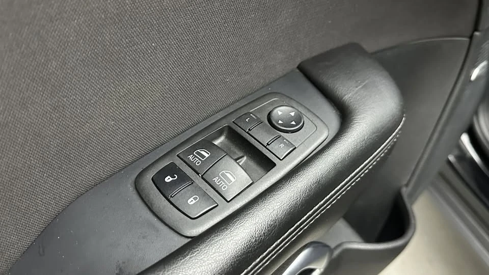 2023 Dodge Challenger 3rd Gen - Image 9 of 20