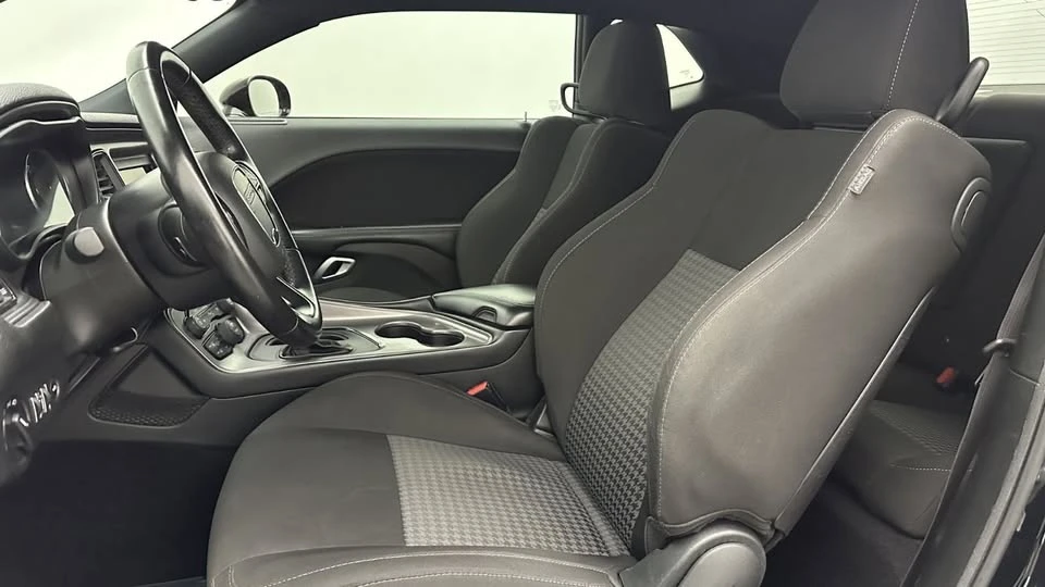 2023 Dodge Challenger 3rd Gen - Image 10 of 20