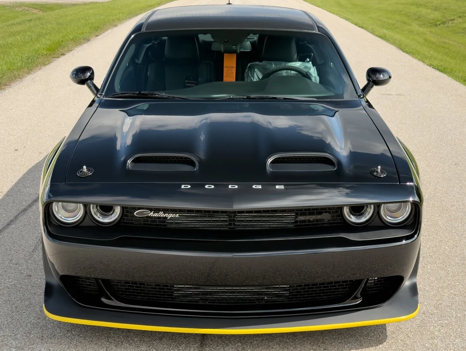 2023 Dodge Challenger SRT Hellcat 3rd Gen - Image 2 of 31