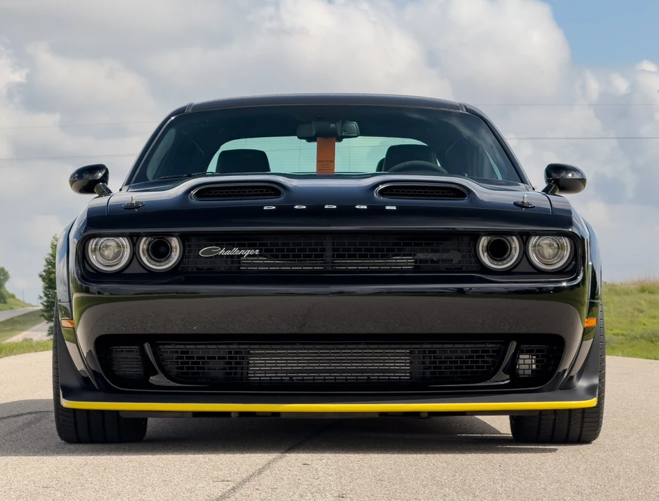 2023 Dodge Challenger SRT Hellcat 3rd Gen - Image 4 of 31
