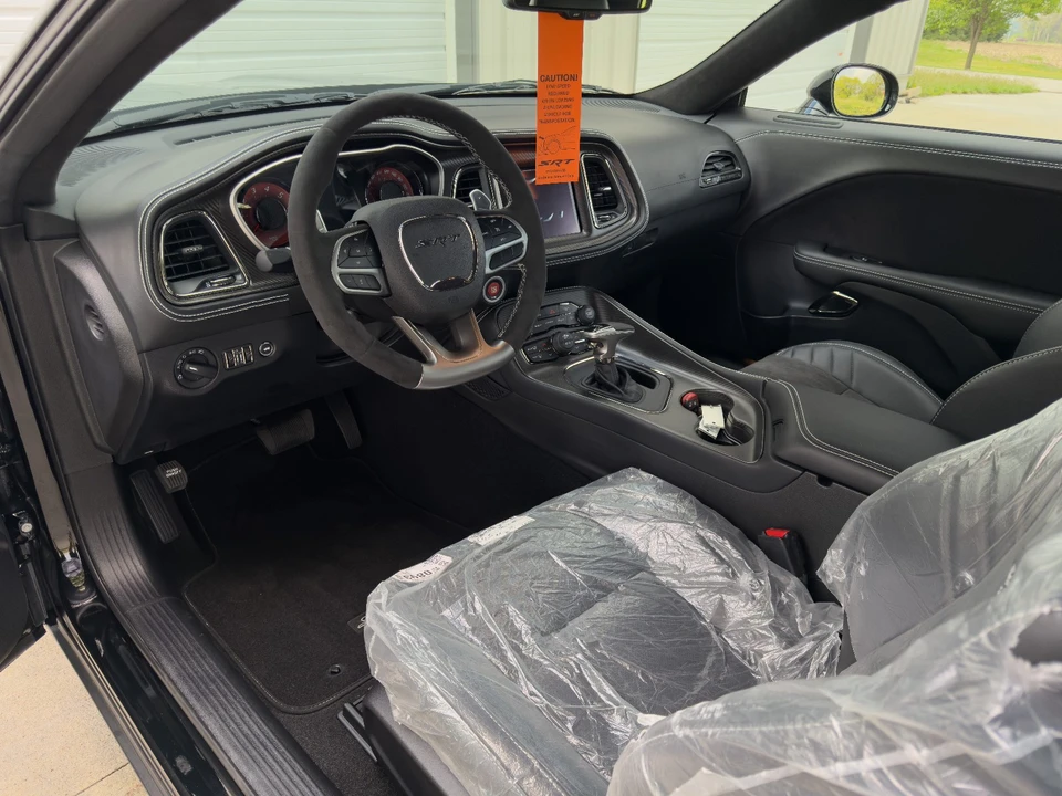2023 Dodge Challenger SRT Hellcat 3rd Gen - Image 15 of 31