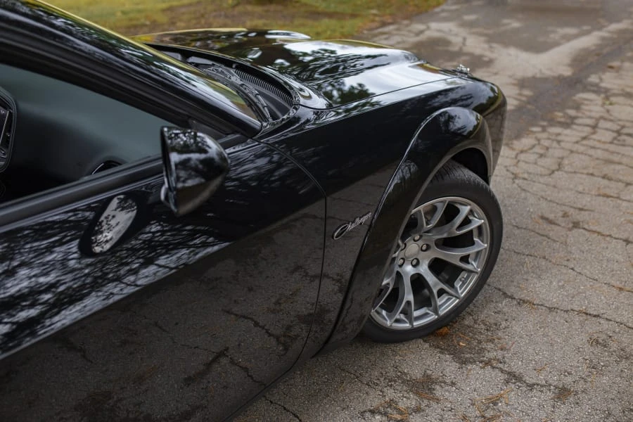 2023 Dodge Challenger SRT Hellcat 3rd Gen - Image 19 of 31