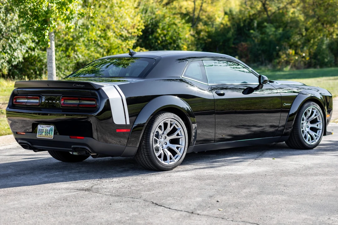 2023 Dodge Challenger SRT Hellcat 3rd Gen - Image 5 of 31