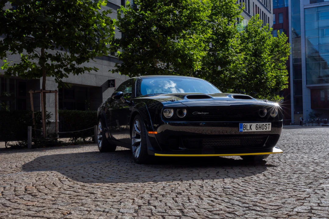 2023 Dodge Challenger 3rd Gen - Image 8 of 31
