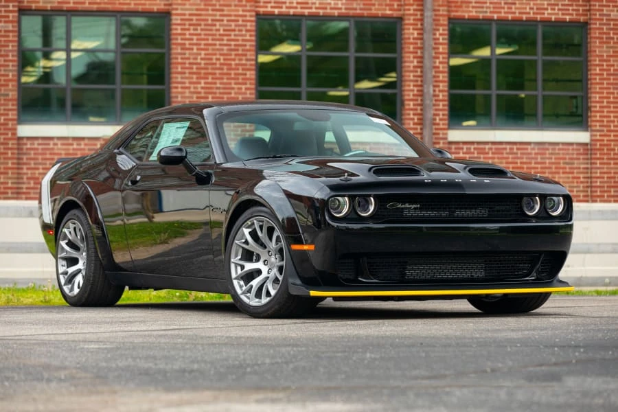 2023 Dodge Challenger SRT Hellcat 3rd Gen - Image 3 of 31