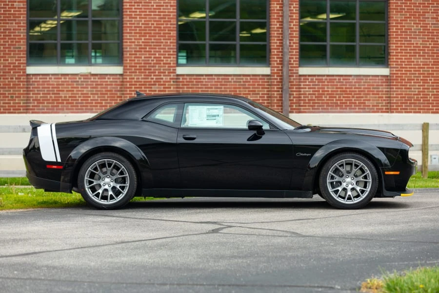 2023 Dodge Challenger SRT Hellcat 3rd Gen - Image 4 of 31