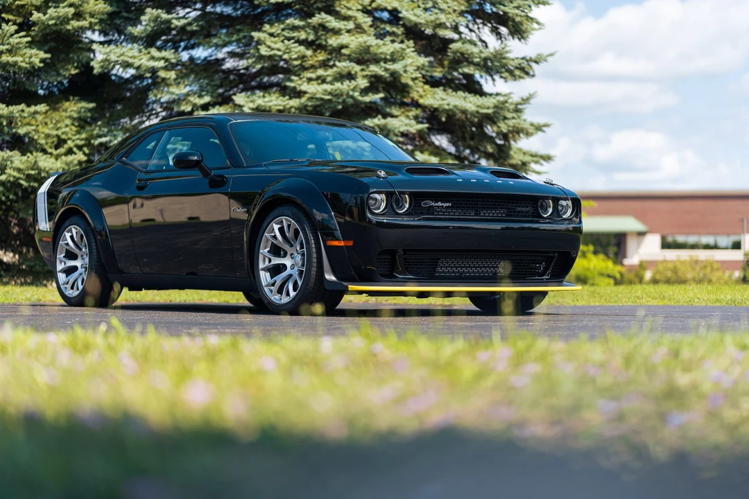 2023 Dodge Challenger SRT Hellcat 3rd Gen - Image 6 of 31