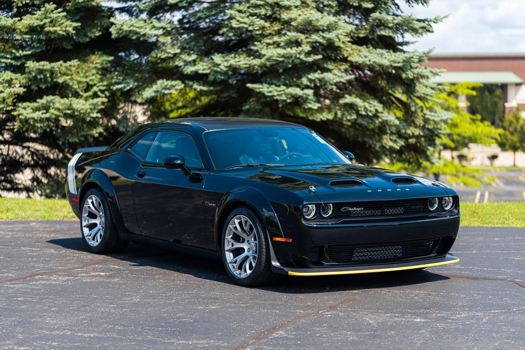 2023 Dodge Challenger SRT Hellcat 3rd Gen - Image 5 of 31