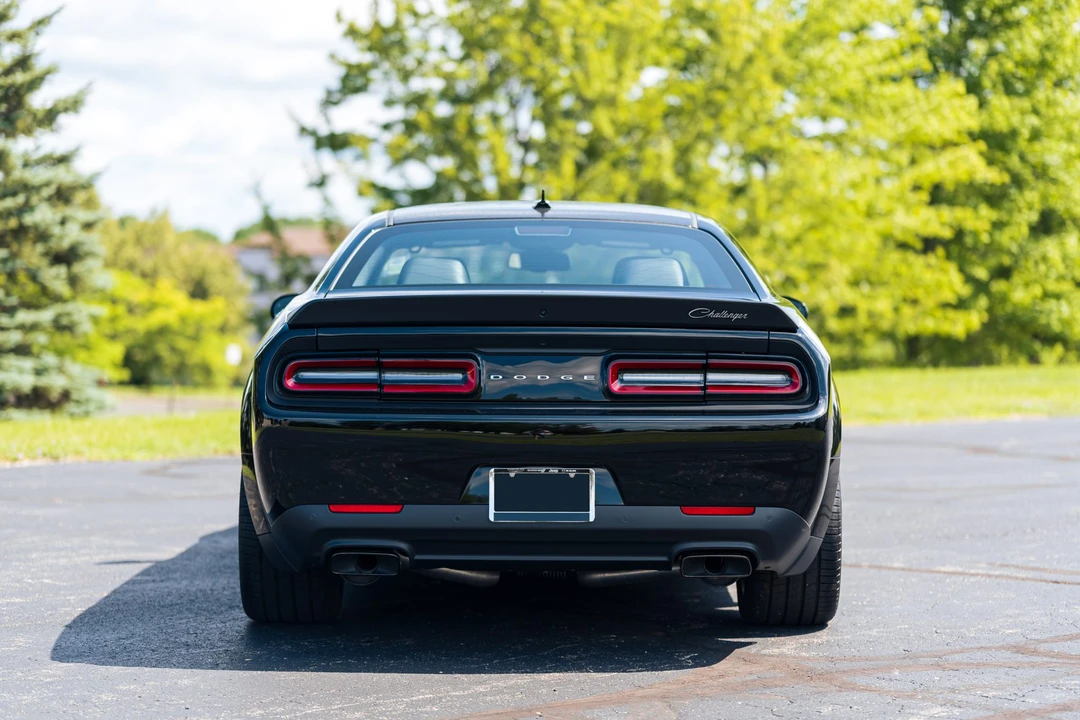 2023 Dodge Challenger SRT Hellcat 3rd Gen - Image 10 of 31
