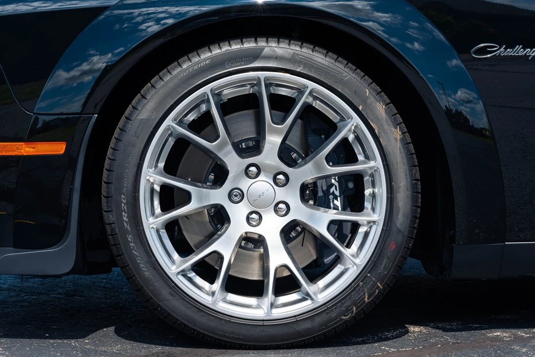 2023 Dodge Challenger SRT Hellcat 3rd Gen - Image 30 of 31