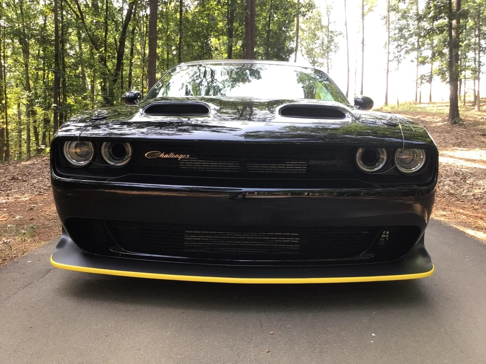 2023 Dodge Challenger SRT Hellcat 3rd Gen - Image 18 of 31