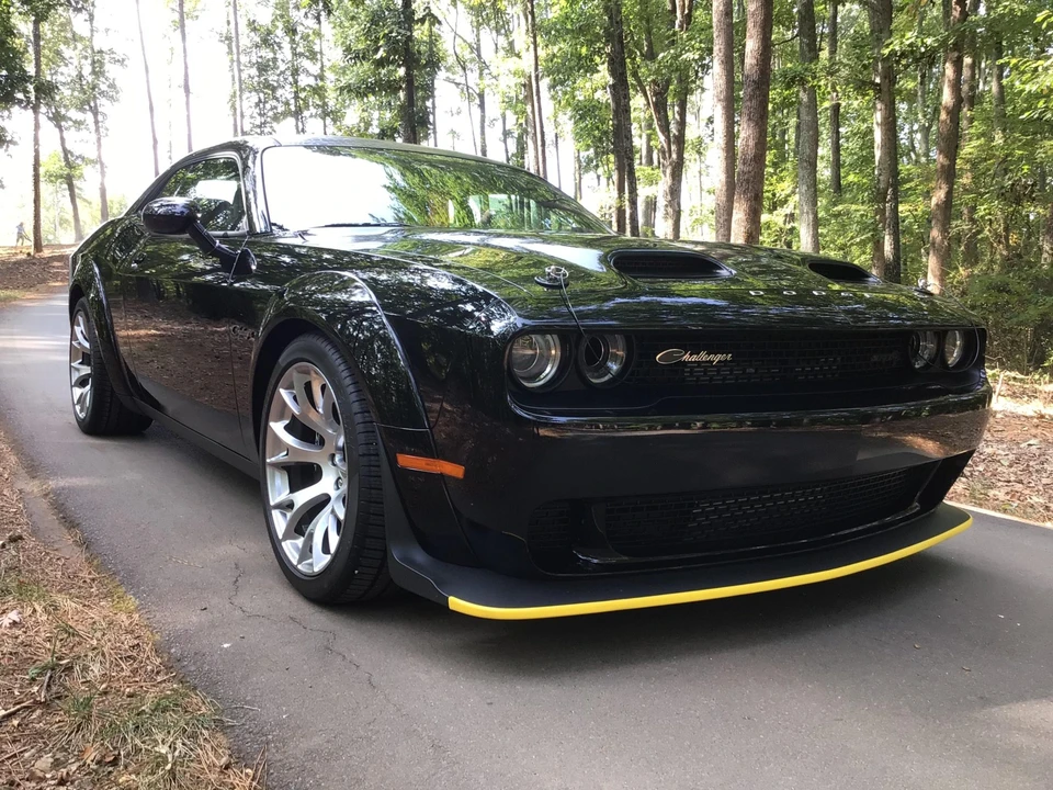2023 Dodge Challenger SRT Hellcat 3rd Gen - Image 16 of 31