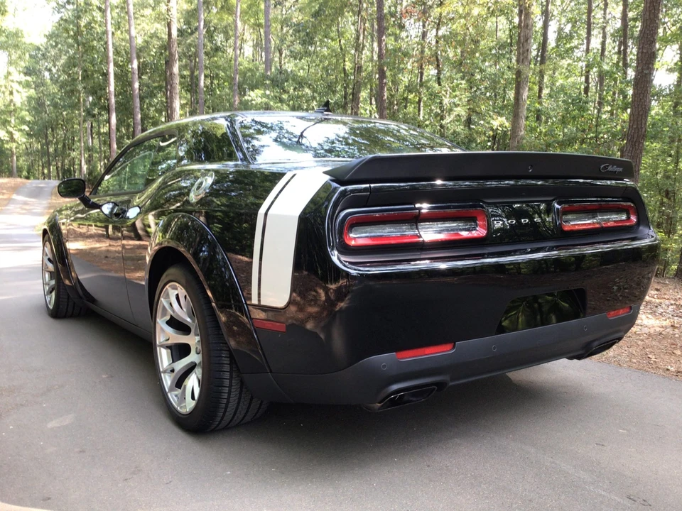 2023 Dodge Challenger SRT Hellcat 3rd Gen - Image 7 of 31