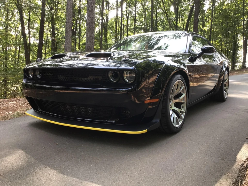 2023 Dodge Challenger SRT Hellcat 3rd Gen - Image 2 of 31