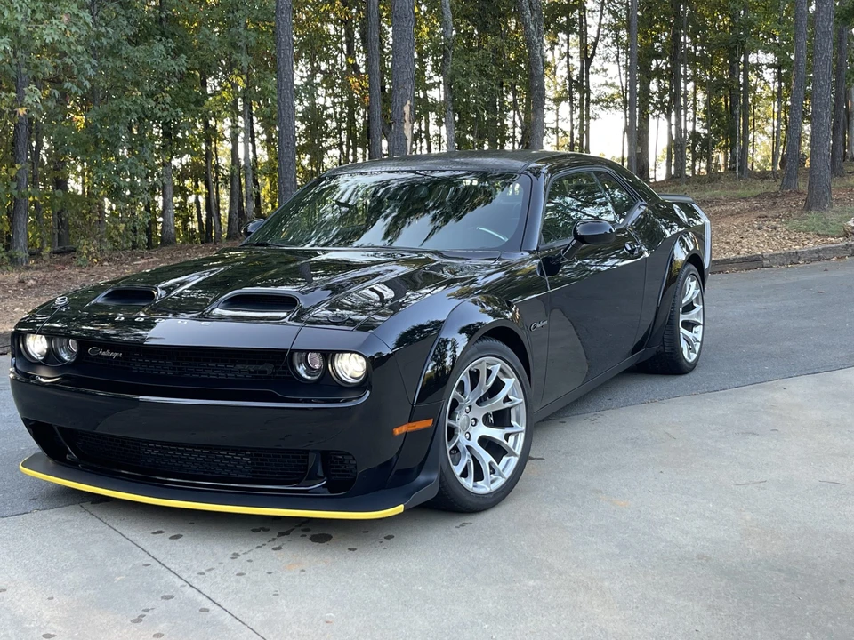 2023 Dodge Challenger SRT Hellcat 3rd Gen - Image 3 of 31