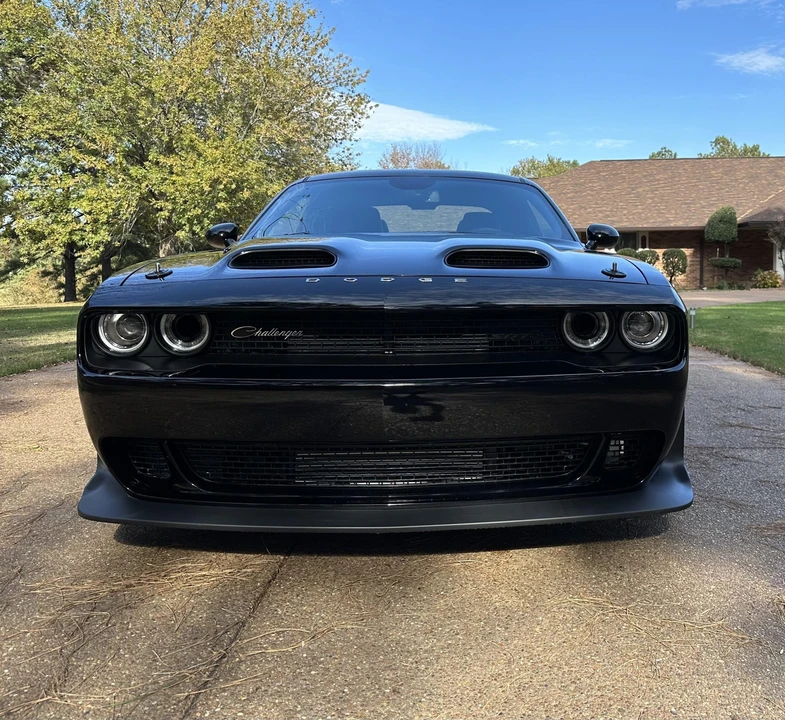 2023 Dodge Challenger SRT Hellcat 3rd Gen - Image 3 of 31