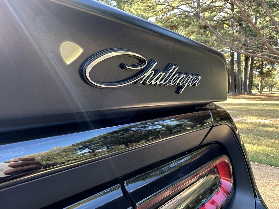 2023 Dodge Challenger SRT Hellcat 3rd Gen - Image 25 of 31