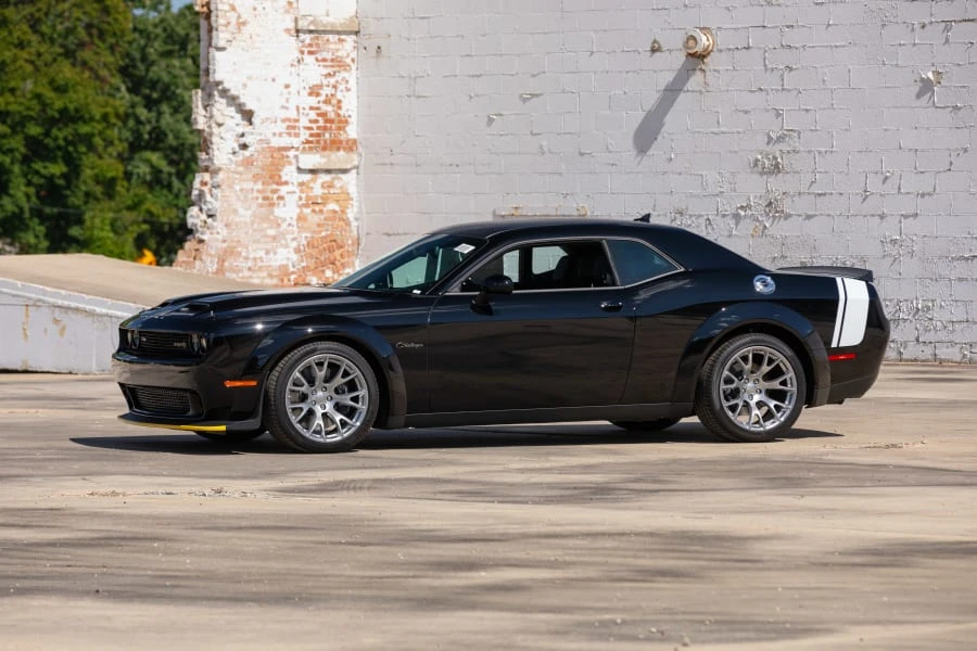 2023 Dodge Challenger SRT Hellcat 3rd Gen - Image 20 of 31