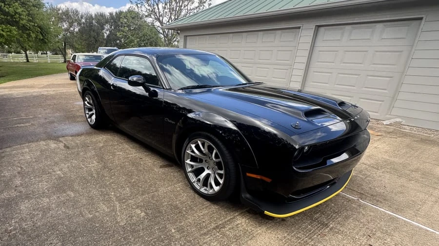 2023 Dodge Challenger SRT Hellcat 3rd Gen - Image 9 of 15