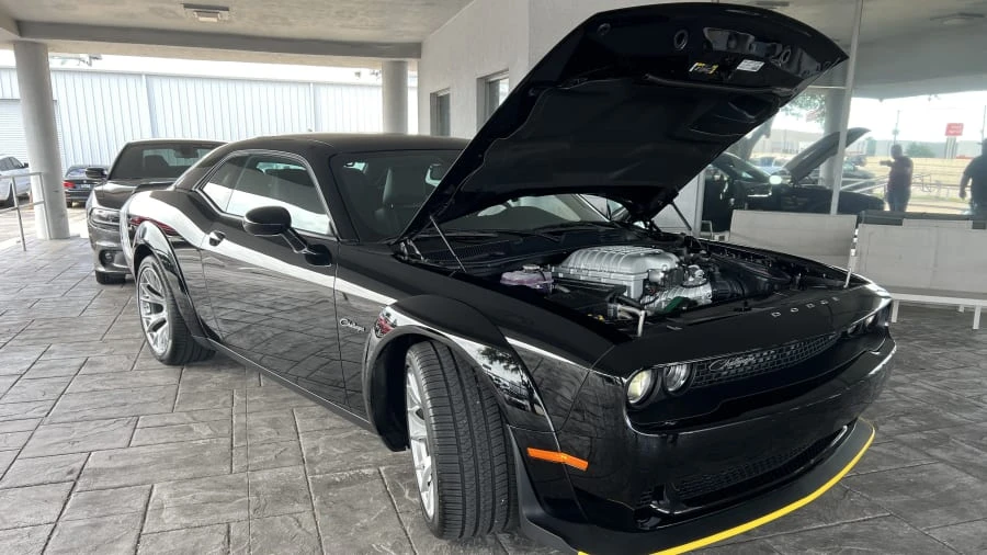 2023 Dodge Challenger SRT Hellcat 3rd Gen - Image 28 of 30