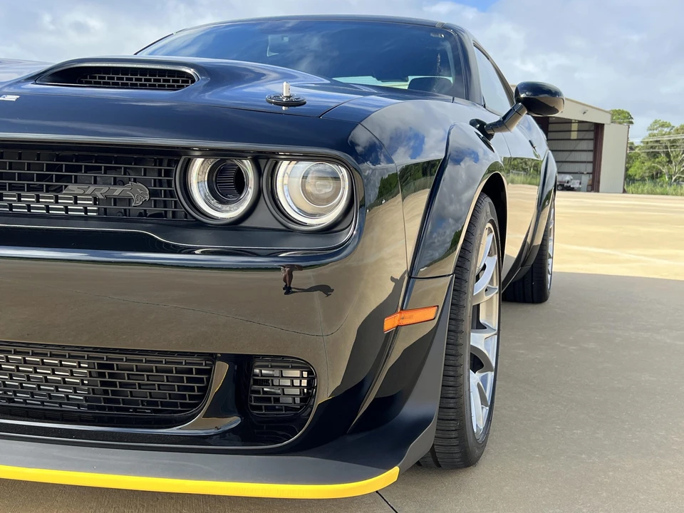 2023 Dodge Challenger SRT Hellcat 3rd Gen - Image 19 of 31