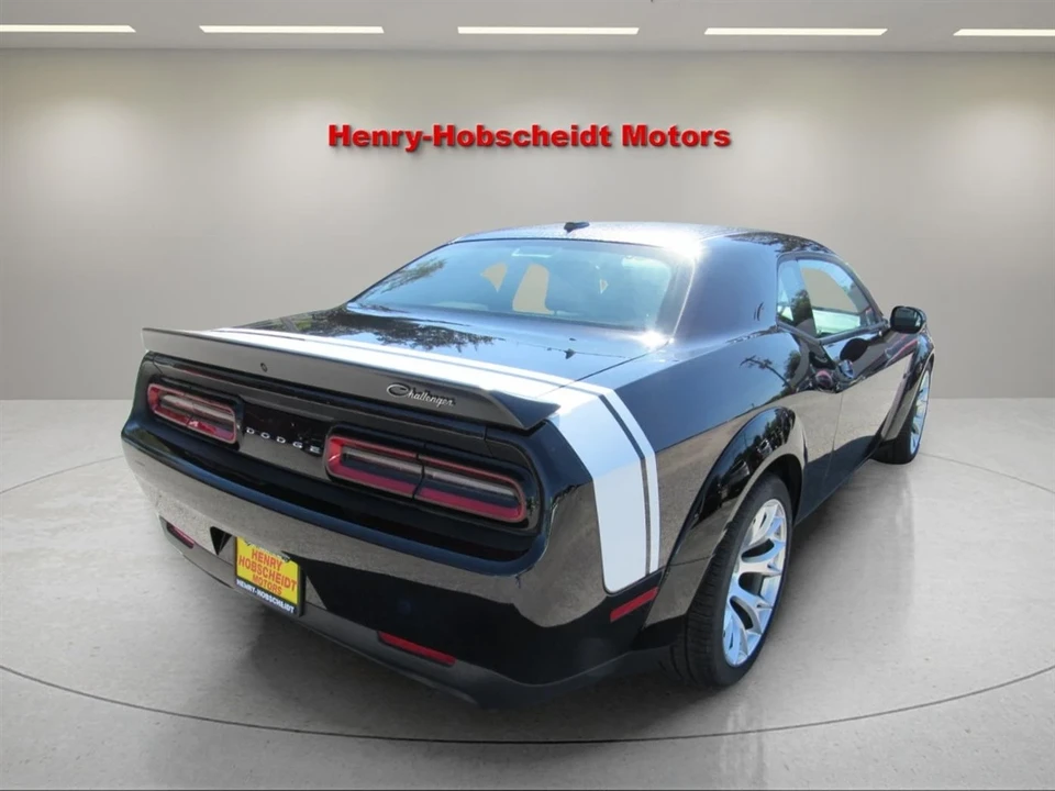 2023 Dodge Challenger SRT Hellcat 3rd Gen - Image 9 of 21