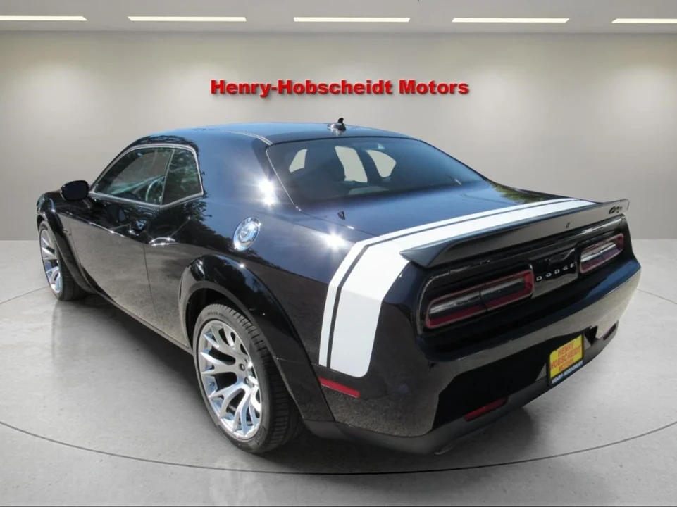 2023 Dodge Challenger SRT Hellcat 3rd Gen - Image 8 of 21