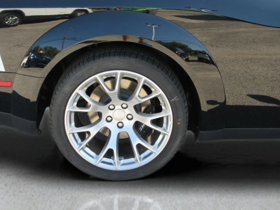 2023 Dodge Challenger SRT Hellcat 3rd Gen - Image 17 of 21