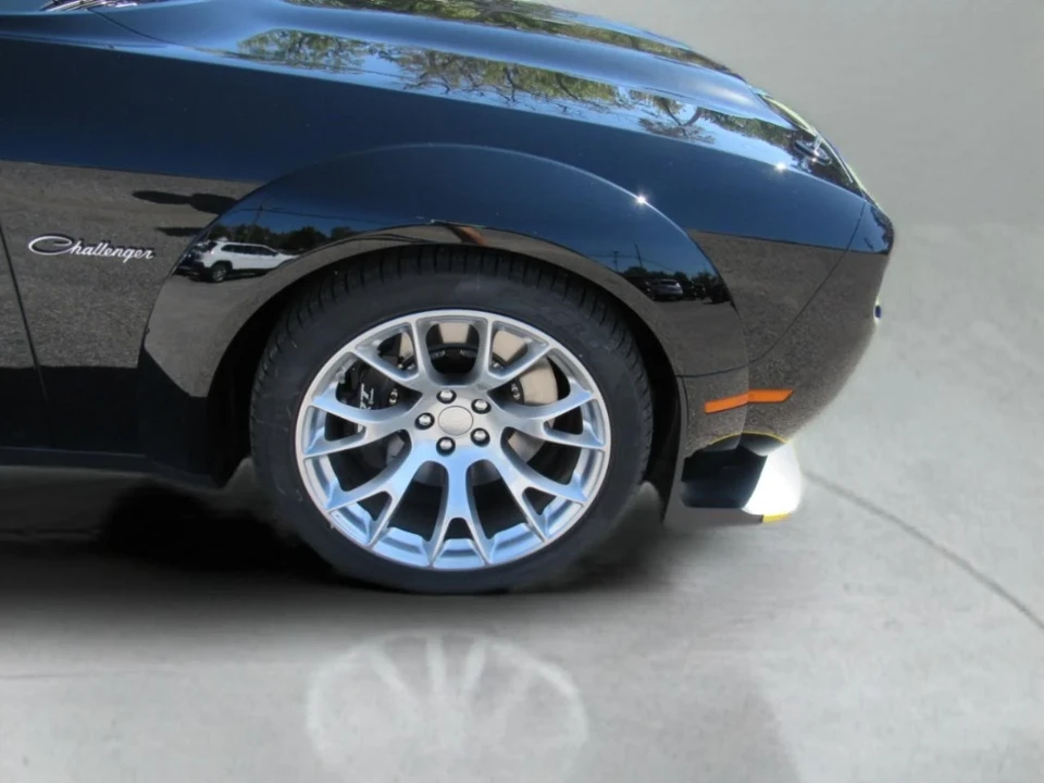 2023 Dodge Challenger SRT Hellcat 3rd Gen - Image 16 of 21