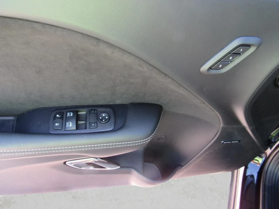 2023 Dodge Challenger SRT Hellcat 3rd Gen - Image 19 of 21