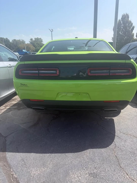 2023 Dodge Challenger 3rd Gen - Image 8 of 9