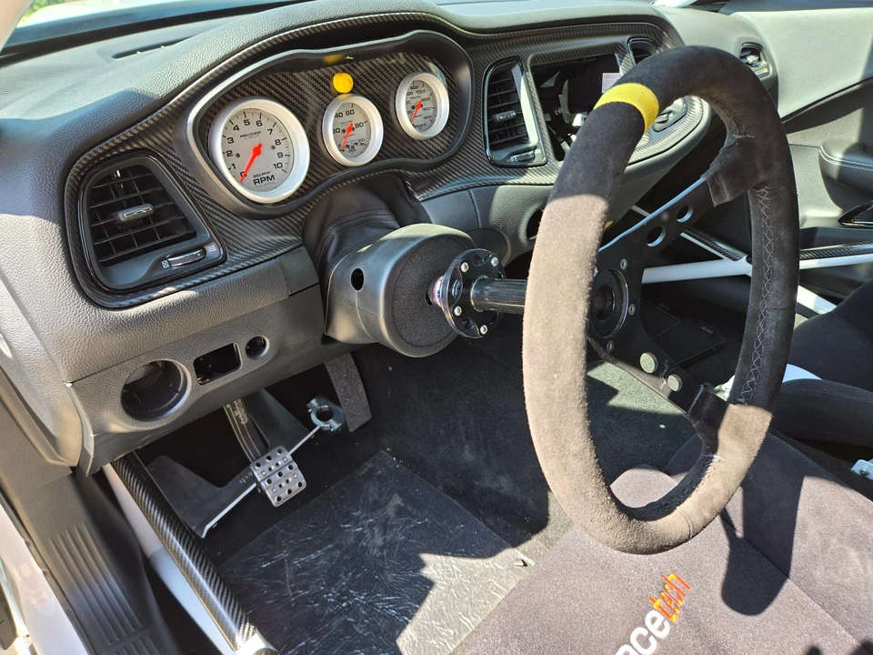2023 Dodge Challenger 3rd Gen - Image 28 of 31