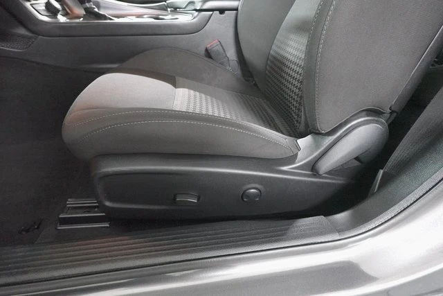 2023 Dodge Challenger 3rd Gen - Image 13 of 20