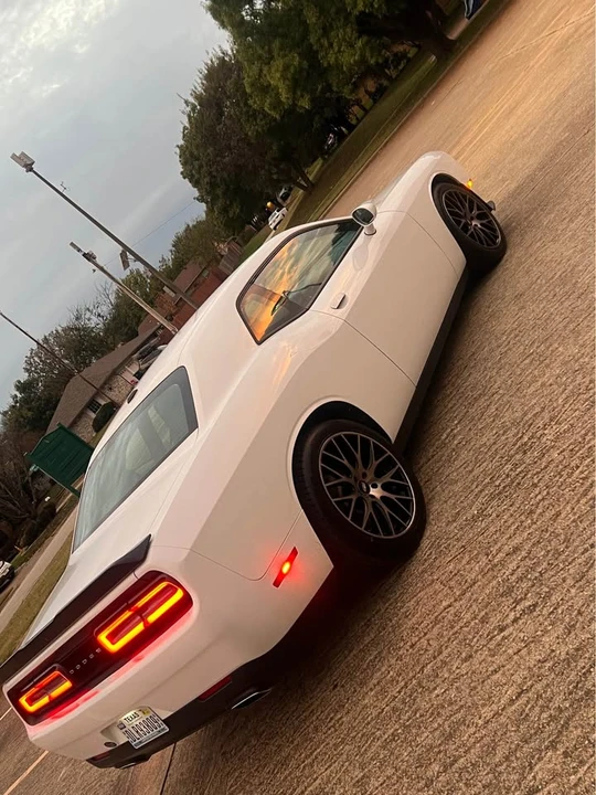 2023 Dodge Challenger 3rd Gen - Image 4 of 15