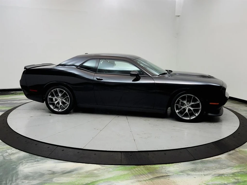 2023 Dodge Challenger 3rd Gen - Image 4 of 31