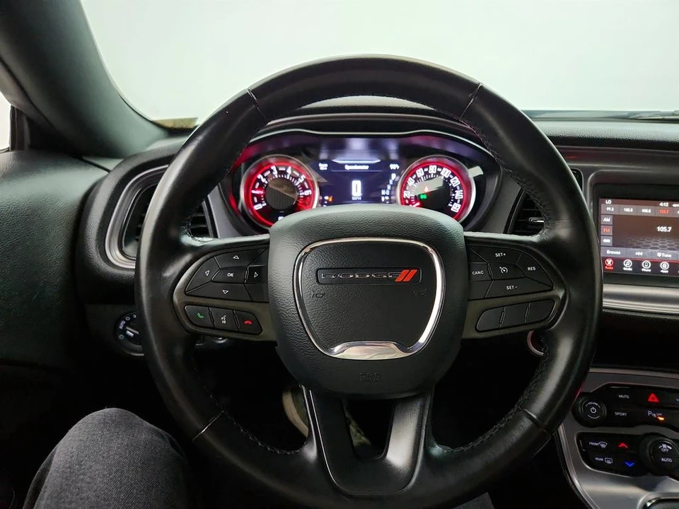 2023 Dodge Challenger 3rd Gen - Image 15 of 31