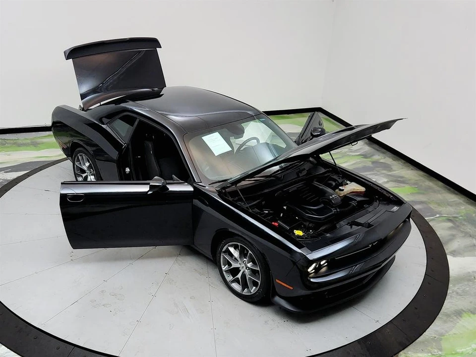 2023 Dodge Challenger 3rd Gen - Image 31 of 31