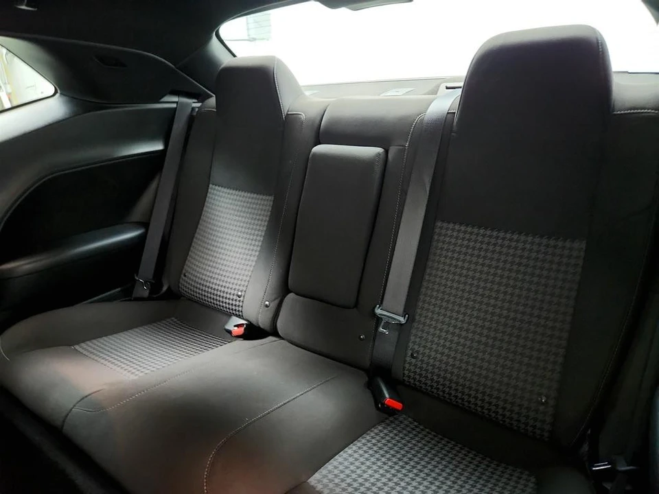 2023 Dodge Challenger 3rd Gen - Image 21 of 31