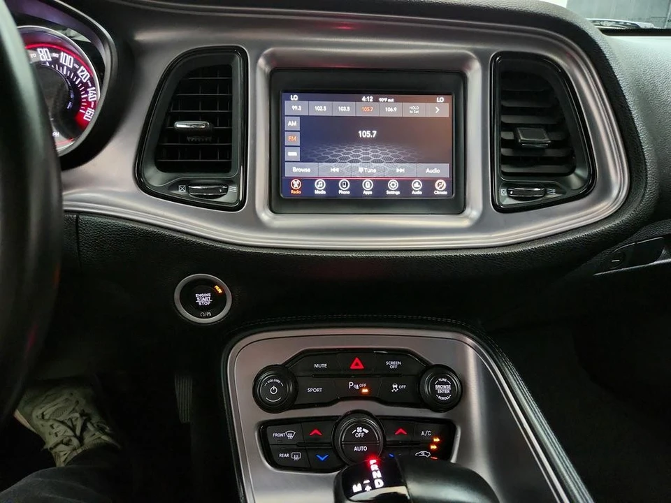 2023 Dodge Challenger 3rd Gen - Image 19 of 31