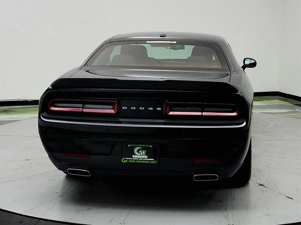 2023 Dodge Challenger 3rd Gen - Image 6 of 31