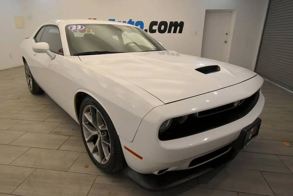2023 Dodge Challenger 3rd Gen - Image 7 of 15