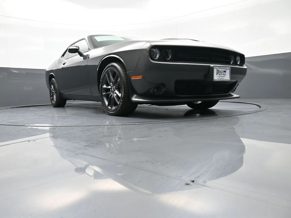 2023 Dodge Challenger 3rd Gen - Image 29 of 31