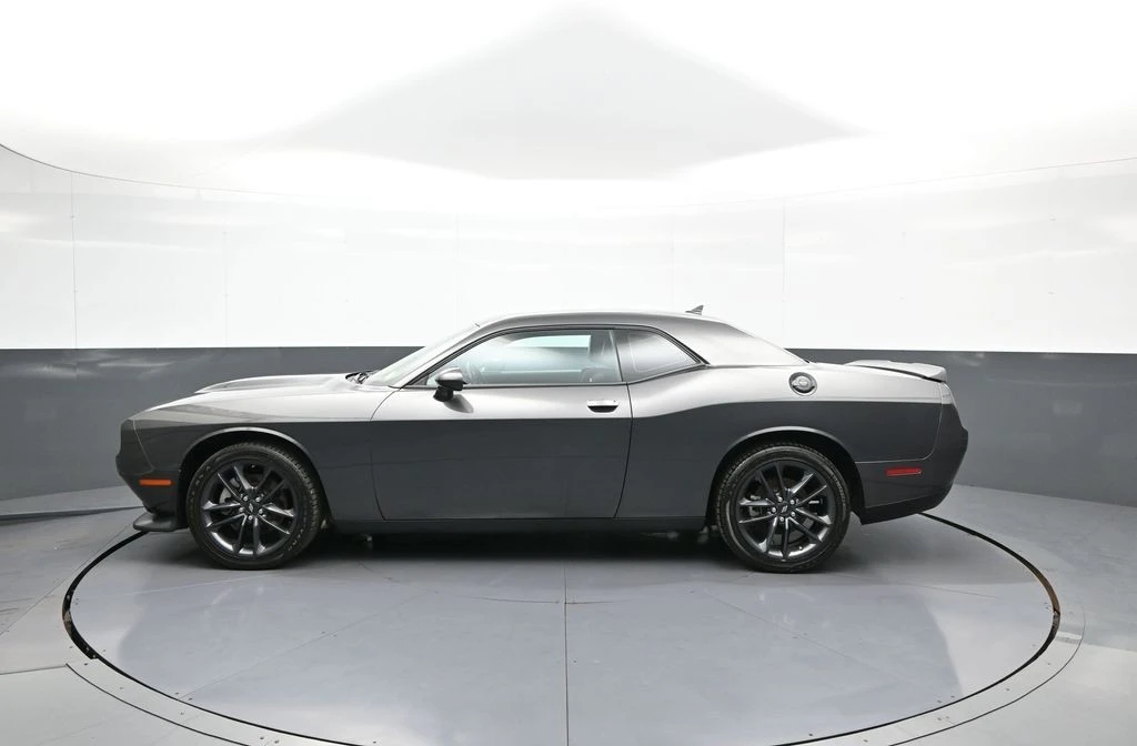 2023 Dodge Challenger 3rd Gen - Image 9 of 31