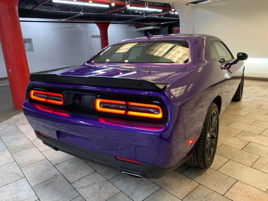 2023 Dodge Challenger 3rd Gen - Image 5 of 10