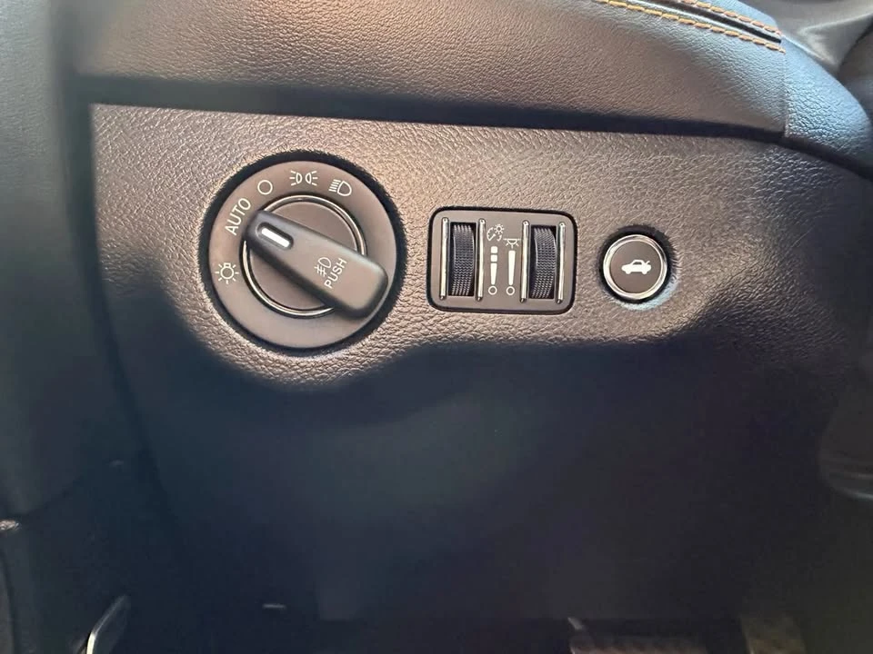 2023 Dodge Challenger 3rd Gen - Image 17 of 20