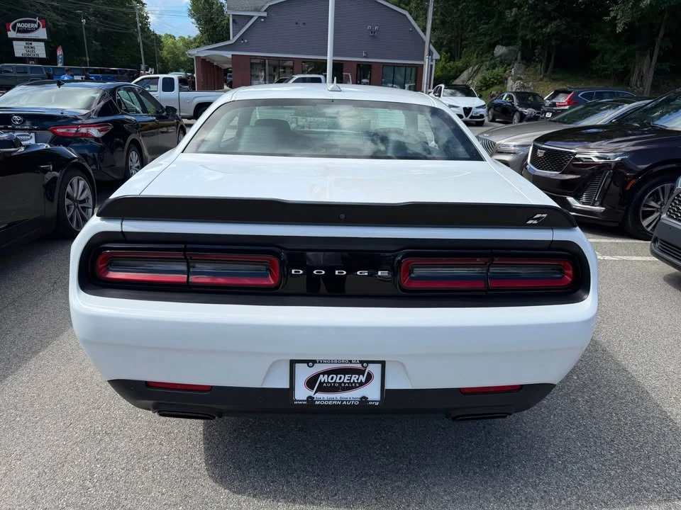 2023 Dodge Challenger 3rd Gen - Image 5 of 10