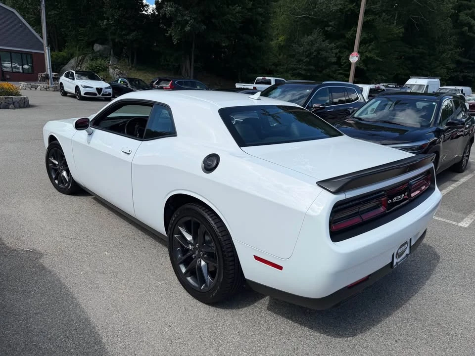 2023 Dodge Challenger 3rd Gen - Image 6 of 10