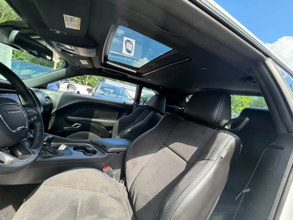 2023 Dodge Challenger 3rd Gen - Image 10 of 10