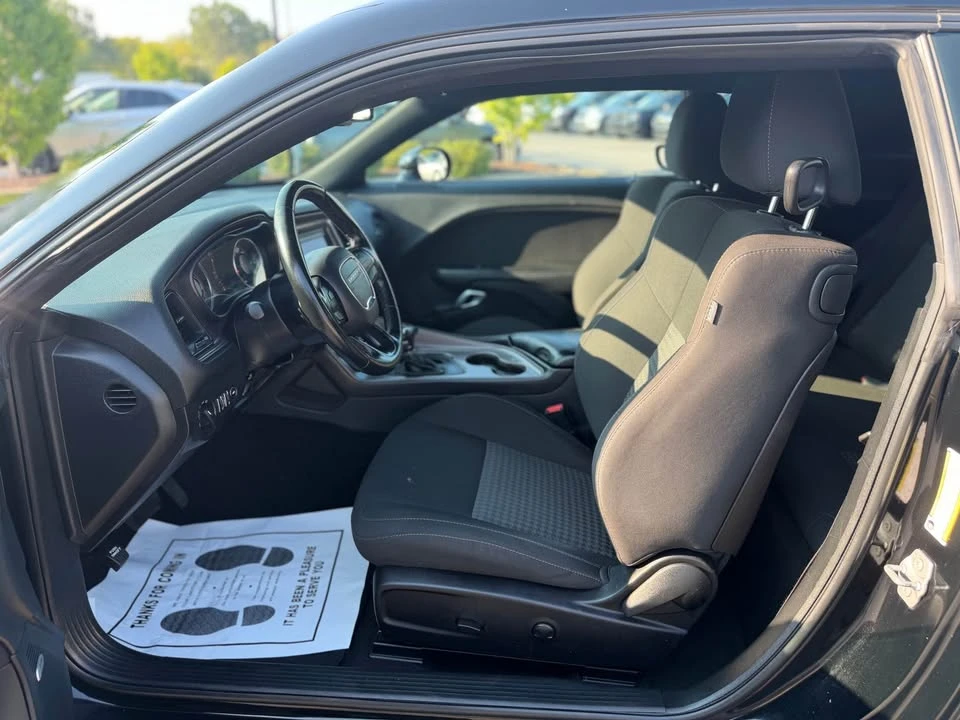2023 Dodge Challenger 3rd Gen - Image 9 of 10